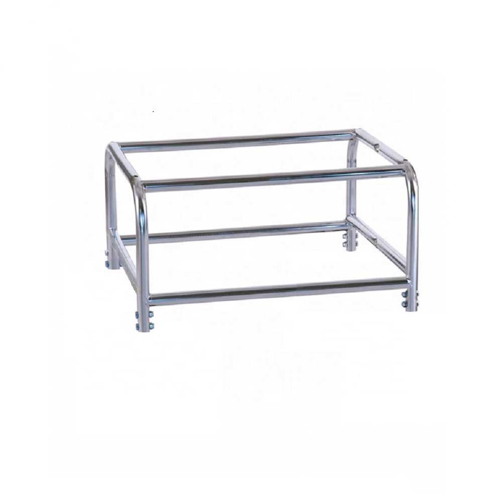 Storage basket cart with wheels